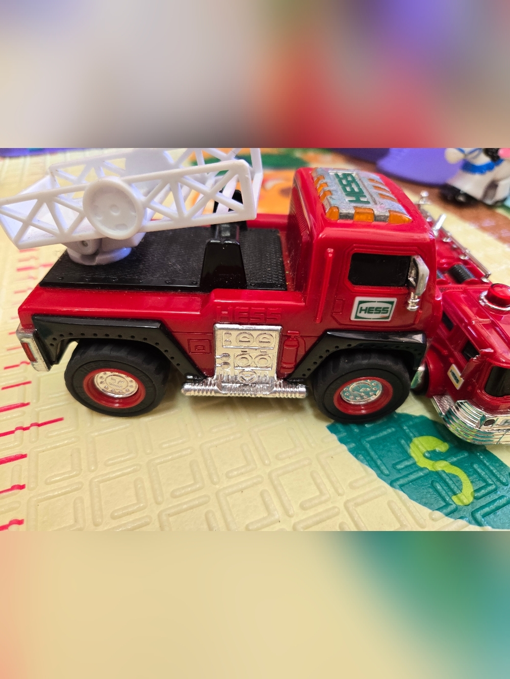 HESS Trucks - Picture 7 of 9